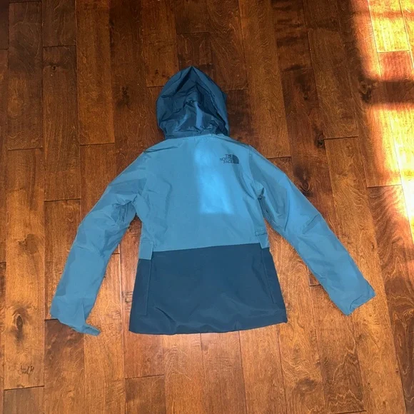 The North Face Women’s Garner Triclimate Jacket - Picture 7 of 7